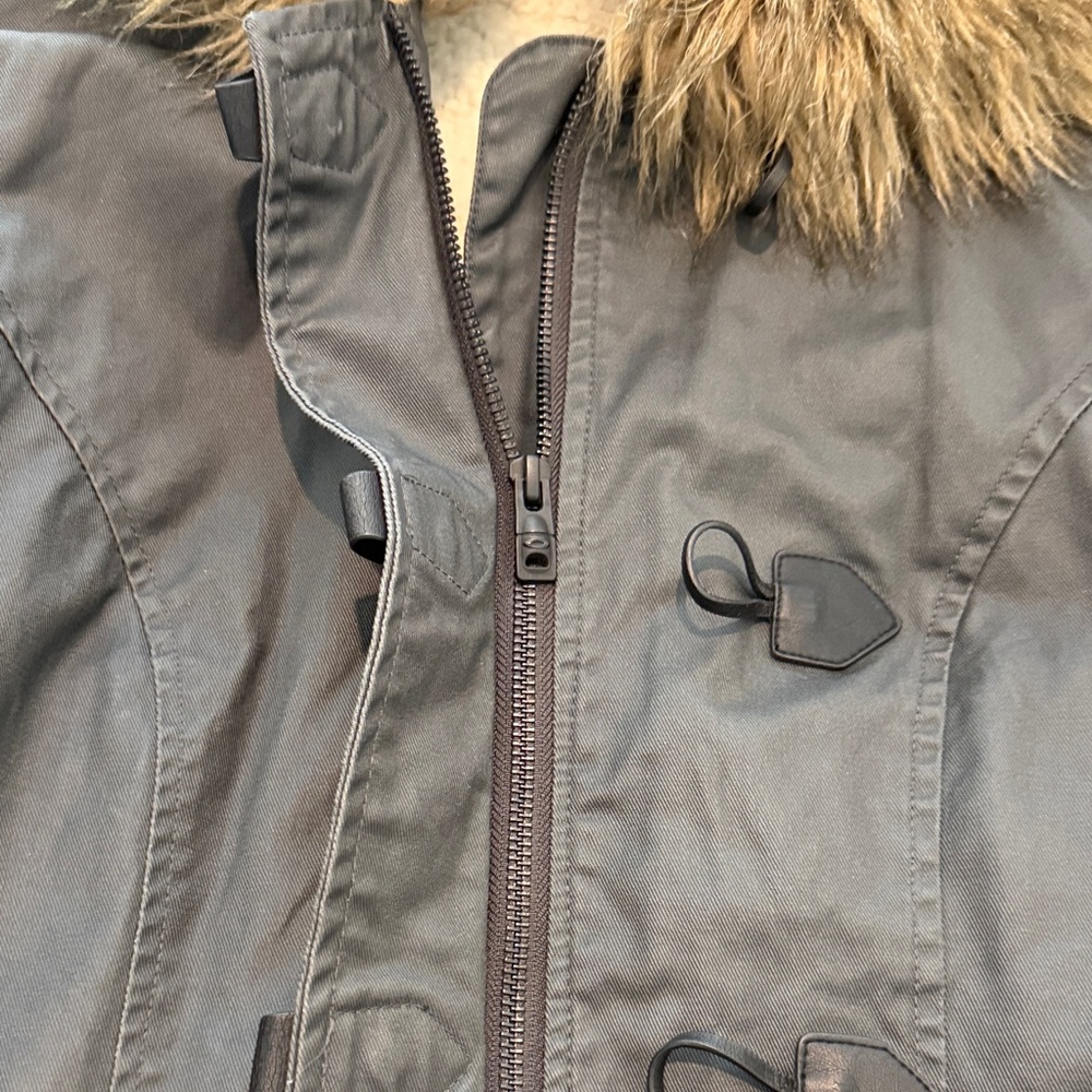 Oakley Parka Anorak Coat with Faux Fur Lined Hood Size XS - Picture 4 of 12